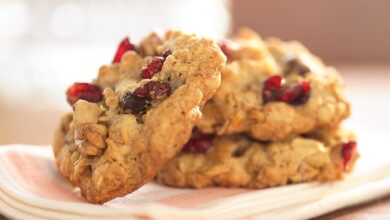 Cranberry nut oatmeal cookies