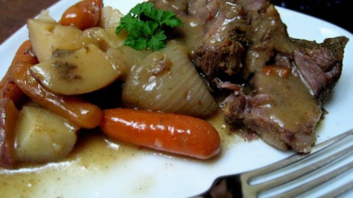 Oven bag pot roast