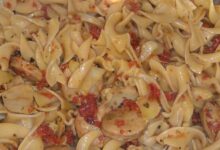 Carries artichoke and sun dried tomato pasta