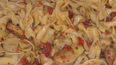 Carries artichoke and sun dried tomato pasta