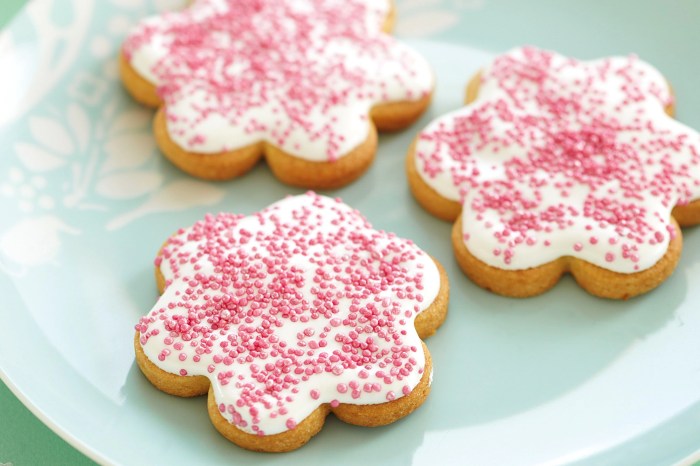 Easy kids recipe for fluffy banana cookies