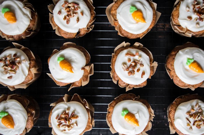 Carrot cake cupcakes with cream cheese frosting