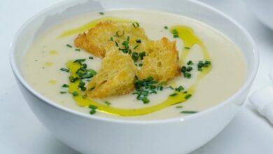 Easy leek and potato soup