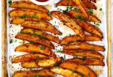 Oven fresh seasoned potato wedges