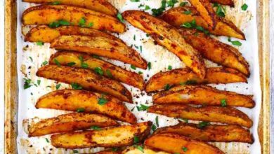 Oven fresh seasoned potato wedges