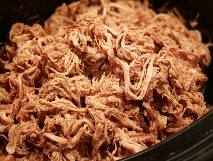 Honey bbq pulled pork in the slow cooker