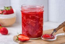 Low sugar strawberry compote