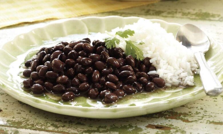 Rice cooker black beans