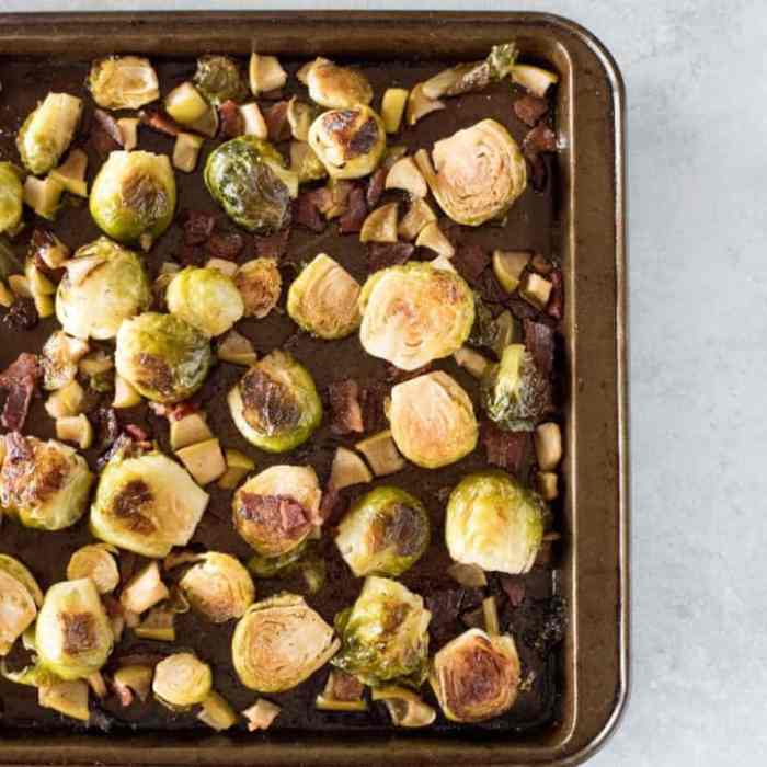 Roasted brussels sprouts with bacon and apples