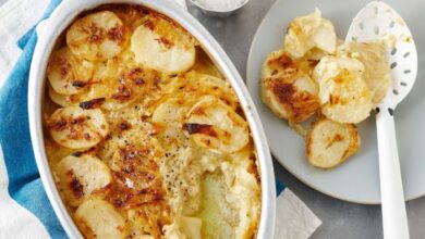 Herbed scalloped potatoes and onions