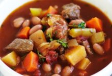 Grandmas slow cooker beef and vegetable soup