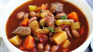 Grandmas slow cooker beef and vegetable soup