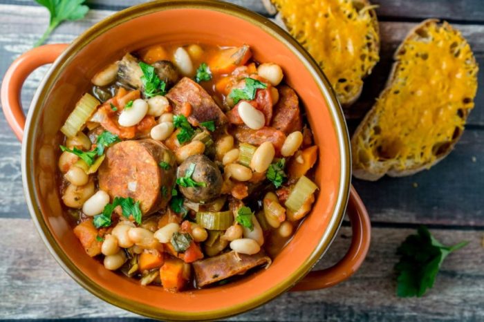 Easy and delicious slow cooker cassoulet