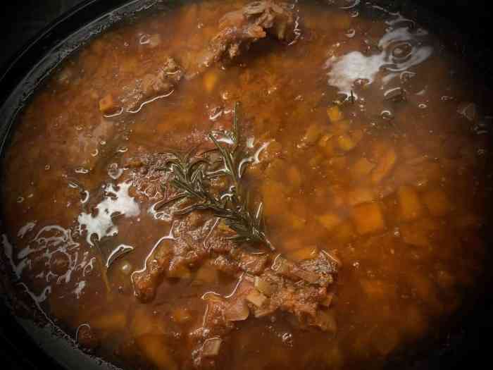 Stout braised lamb shanks