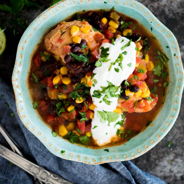 Slow cooker mexican chicken and rice