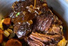 Slow cooker short ribs