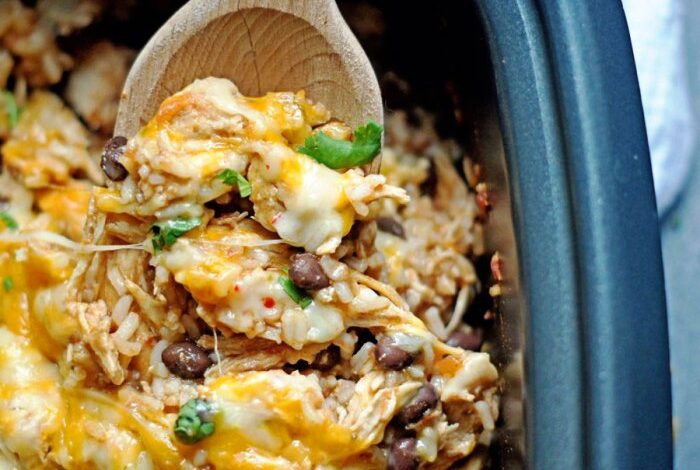 Slow cooker chicken and rice