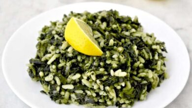 Greek spinach rice spanakorizo