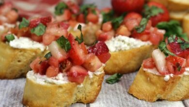 Strawberry goat cheese bruschetta