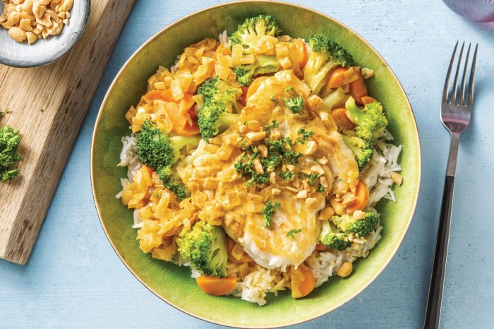 Fish filet in thai coconut curry sauce