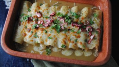 Green chile enchiladas with leftover turkey