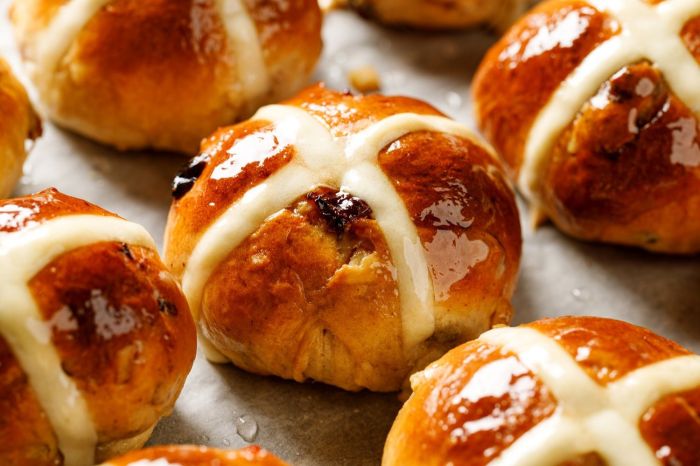 Hot cross buns i