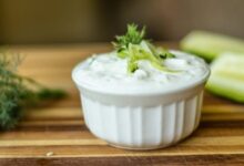 Tzatziki sauce yogurt and cucumber dip