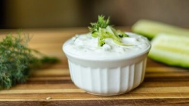 Tzatziki sauce yogurt and cucumber dip