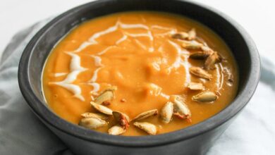 Vegan pumpkin soup with coconut milk