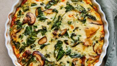 Simple crustless spinach and mushroom quiche