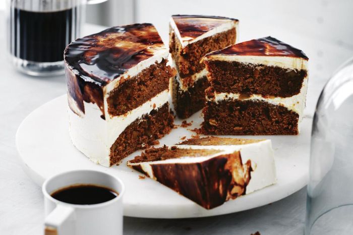 Upside down coffee cake