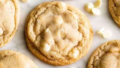 White chip chocolate cookies