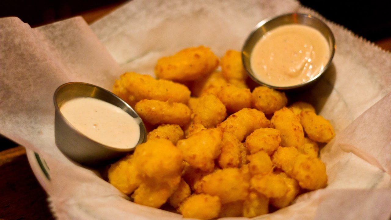 Real wisconsin fried cheese curds