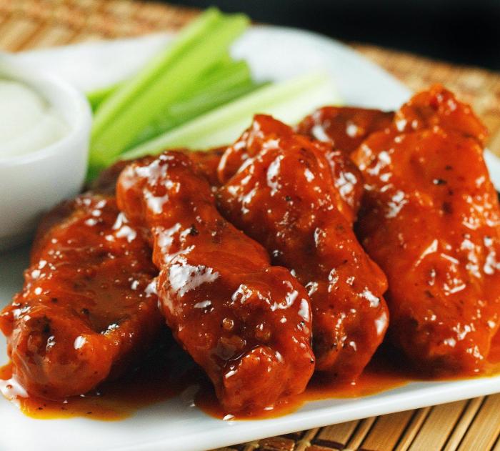 Detroit hot honey wings