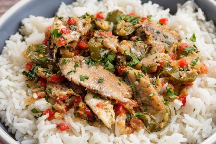 Island style sardines and rice