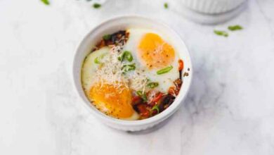 Oeufs cocotte baked eggs