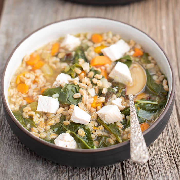 Instant pot chicken and farro soup