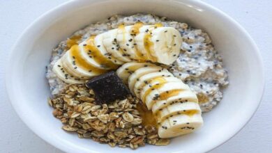 Refreshing oatmeal drink agua de avena