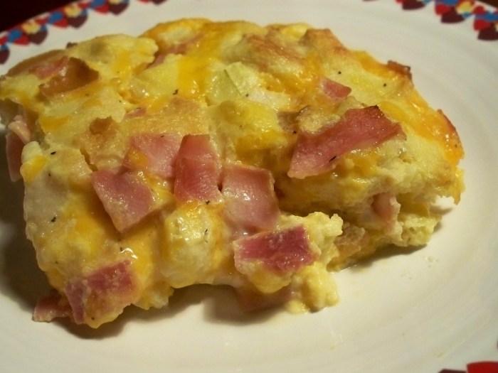 Ham and egg breakfast bake