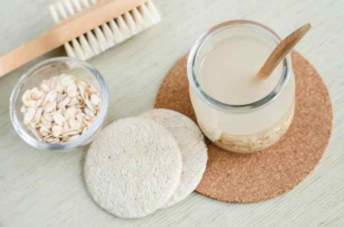 Refreshing oatmeal drink agua de avena