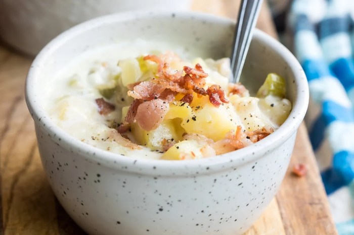 New england clam chowder for two