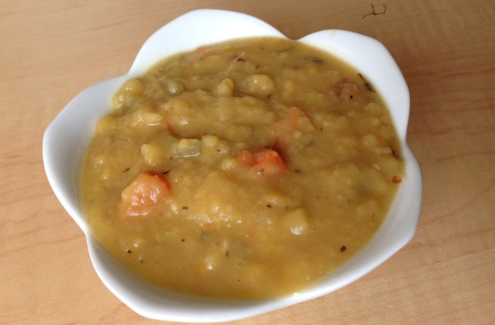 Wintertime french style split pea soup