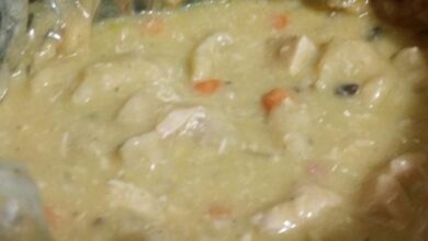 Slow cooker creamy chicken and dumplings