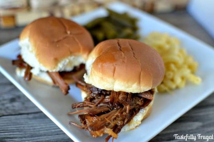 Beef taco sliders slider merryabouttown