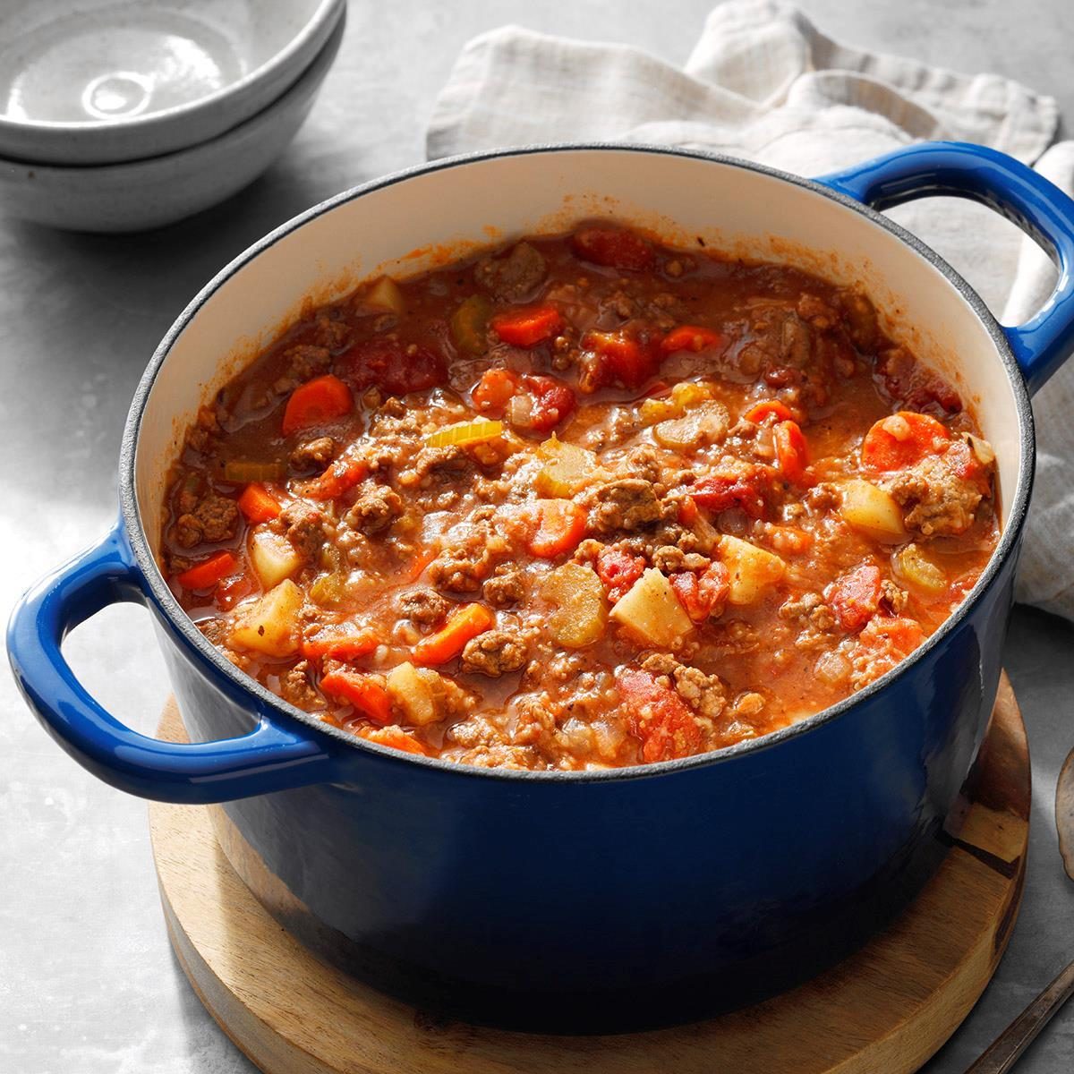 Old fashioned hamburger stew