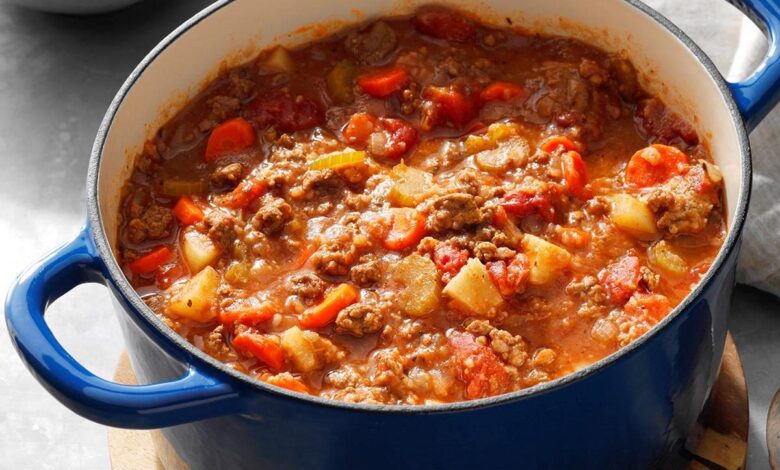 Old fashioned hamburger stew
