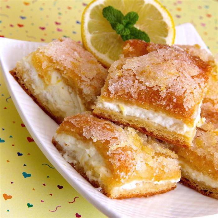 Lemon cream cheese bars