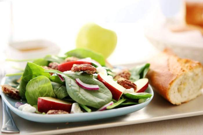 The perfect sunday brunch spinach salad