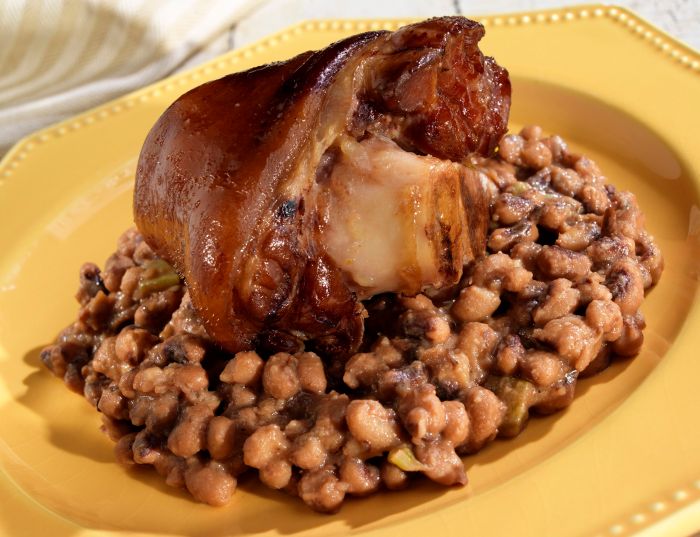 Black eyed peas and ham hocks
