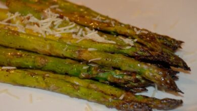 Roasted asparagus with balsamic vinegar